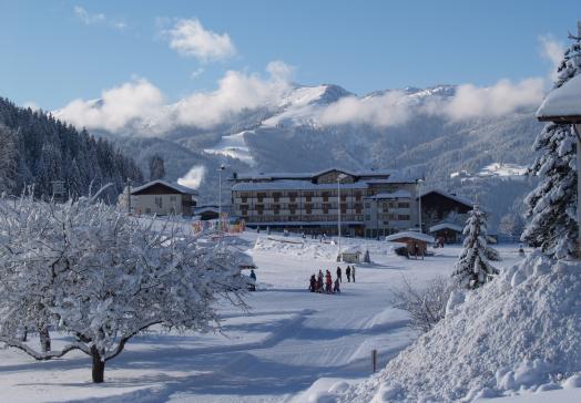 Der Tirolerhof eingebettet in eine wundervolle Winterlandschaft