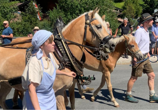 Pferdegespänne dürfen natürlich beim Talfest nicht feheln