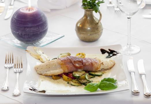 Das À-la-carte-Restaurant des Landhotel Tirolerhof in Wildschönau ist vor allem auch für seine traditionelle Fischwoche bekannt.