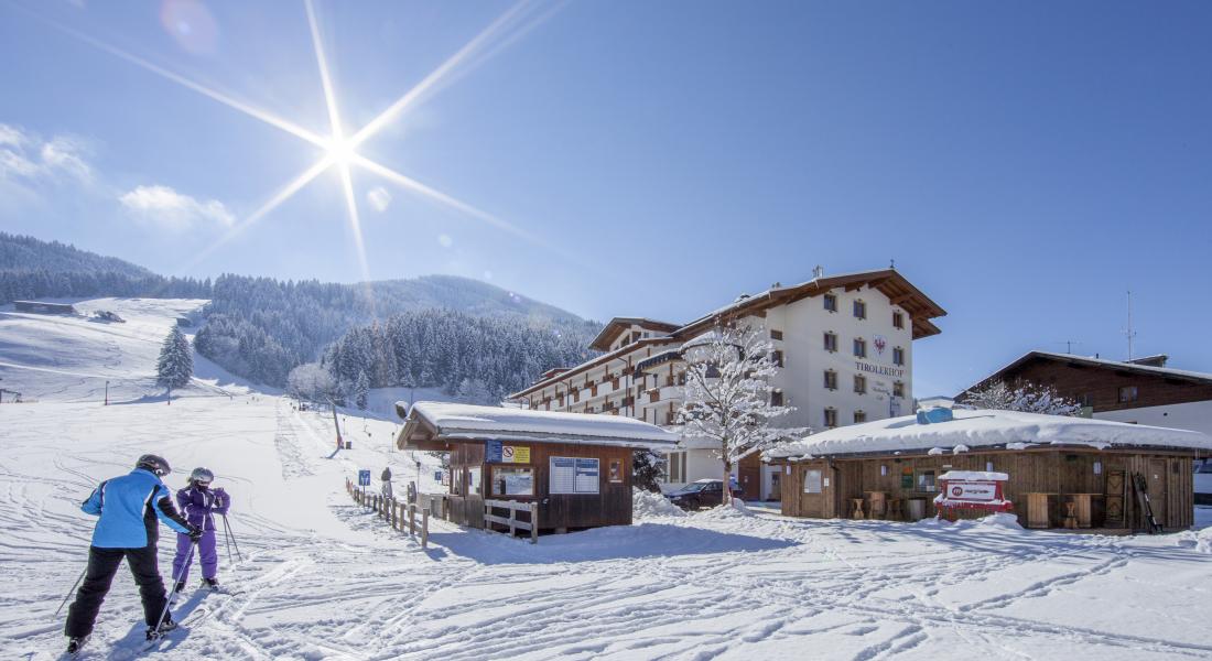 Skilift vor dem Landhotel Tirolerhof